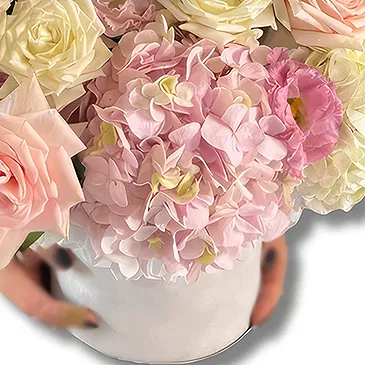 Ghadeer al tair flowers  -  Elegant Pink and White Hydrangeas and Roses Flower Bouquet/Arrangement