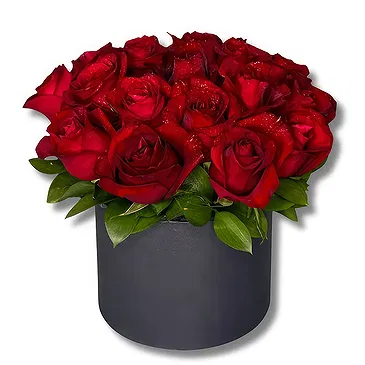 Garhoud flowers  -  Elegant Red Roses Bouquet Flower Bouquet/Arrangement