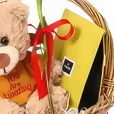 Dubai flowers  -  Endearing Gift Hamper Flower Bouquet/Arrangement