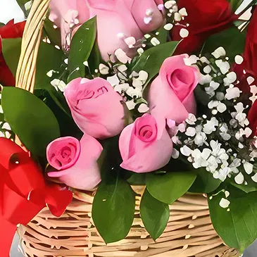 Garhoud flowers  -  Exquisite Floral Basket Flower Bouquet/Arrangement