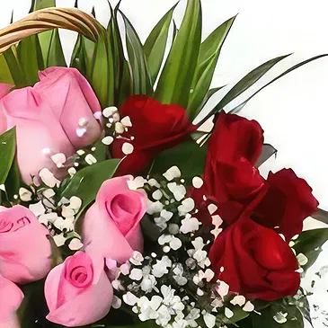 Garhoud flowers  -  Exquisite Floral Basket Flower Bouquet/Arrangement
