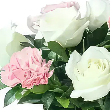 Sheikh Zayed Road flowers  -  Flowers from a Fairy Tale Flower Bouquet/Arrangement