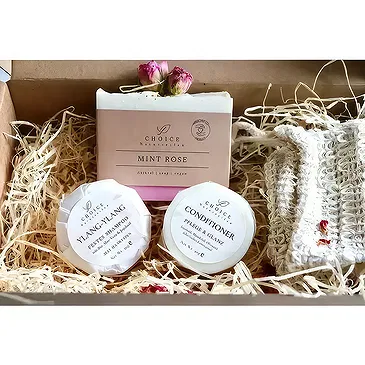 Neuburg a d Donau Blumen Florist- Geschenkbox Floral Spa Bouquet/Blumenschmuck