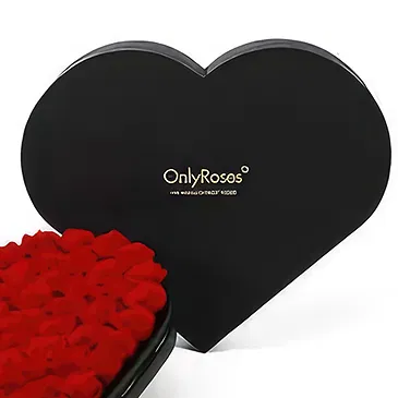 Leicester flowers  -  Luxurious Red Flower Bouquet/Arrangement