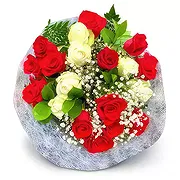 Cala Vadella Floristeria online - Rojo blanco Ramo de flores
