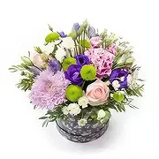 Budapest online Florist - BOHEMIAN - FLOWER BOX Bouquet