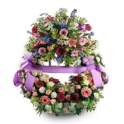 Benalmadena online Florist - Pure Petal Wreath Bouquet