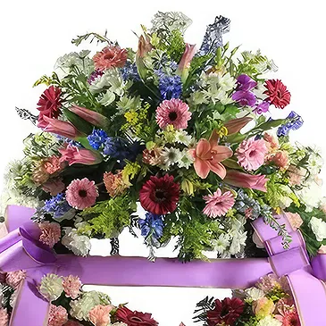 Alla andra städer blommor- Ren kronbladskrans Bukett/blomsterarrangemang