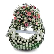 Spain online Florist - Ruby Tranquility Tribute Bouquet