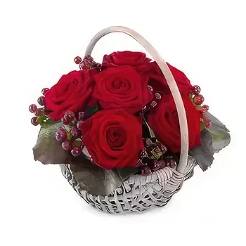 Budapest flowers  -  HEARTBEAT FLOWER BASKET Delivery