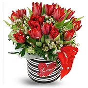 Kos Online blomsterbutikk - Rød tulipanromantikk Bukett