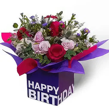 Al-Quṣaiṣ aṣ-Ṣinaiyah 3 bloemen bloemist- Zinvolle Hueds Boeket/bloemstuk