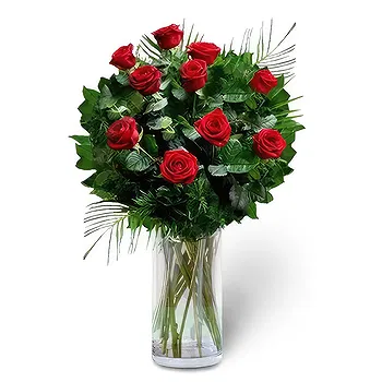 Madrid flowers  -  Love's Crimson Bloom Flower Delivery