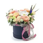 Budapest online Florist - CURIOSITY - FLOWER BOX Bouquet