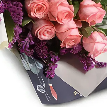 Cung Kiệm flowers  -  Delicate Touch Flower Bouquet/Arrangement