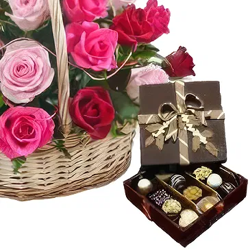 Osidda flowers  -  Basket of Pink Roses and Chocolates Flower Bouquet/Arrangement