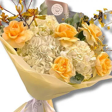 Garhoud flowers  -  Premium  Roses and Hydrangeas Flower Bouquet/Arrangement