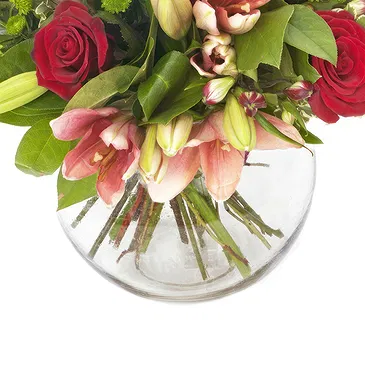 Italy flowers  -  Bouquet of Roses and Flowers with Lilies Flower Bouquet/Arrangement