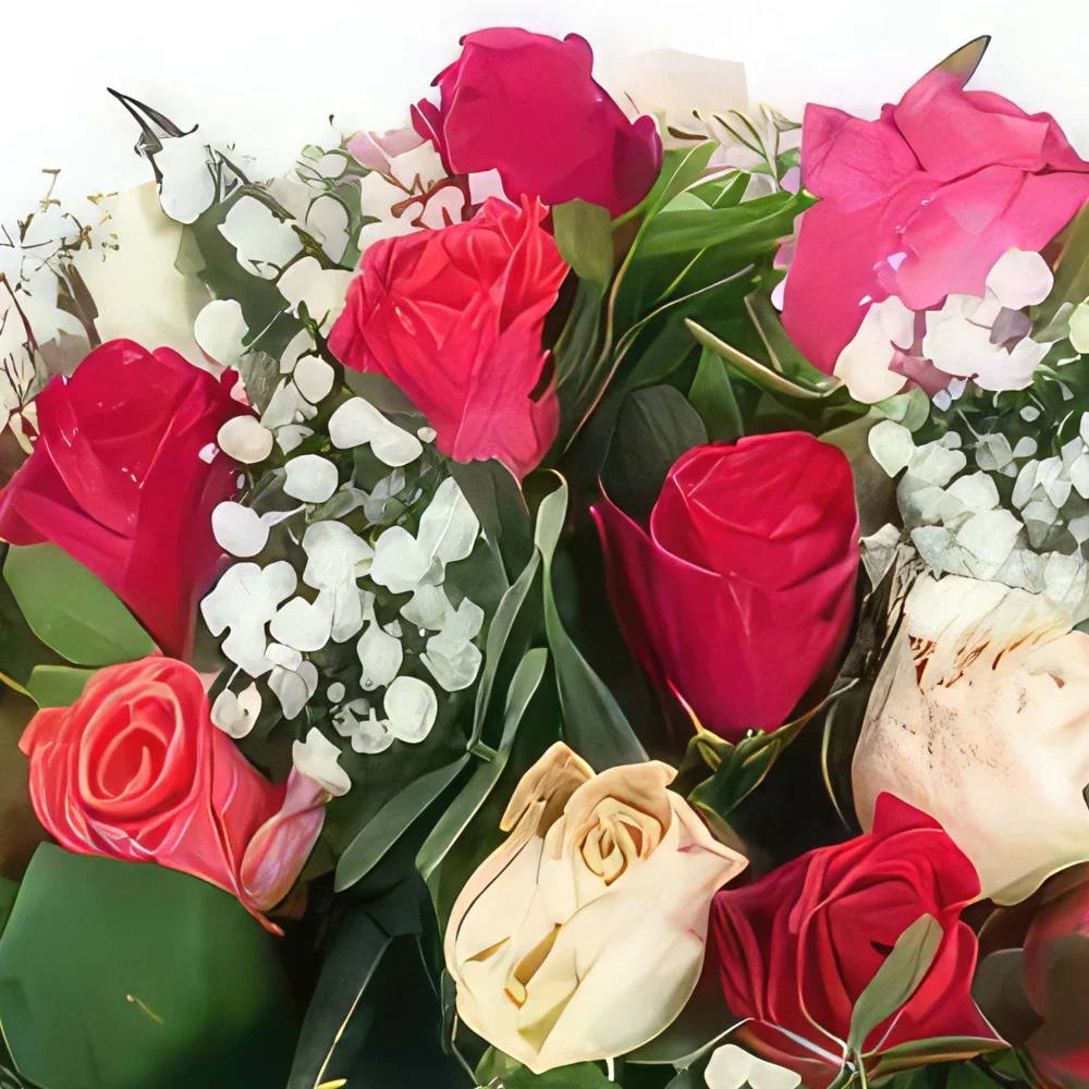 Бордо цветя- Кръгъл букет лионски рози Букет/договореност цвете