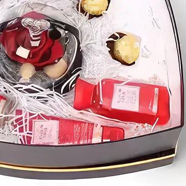 Dubai flowers  -  Scented Love Gift Box Flower Bouquet/Arrangement