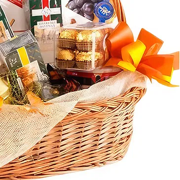 Gacko flowers  -  Deluxe Body Care Gift Basket Flower Bouquet/Arrangement
