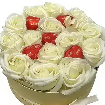 Erdokertes flowers  -  Creamy Dreamy Flower Bouquet/Arrangement