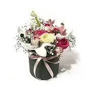Budapest online Florist - KINDNESS - FLOWER BOX Bouquet