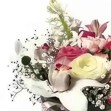 Budapest flowers  -  KINDNESS - FLOWER BOX Flower Bouquet/Arrangement