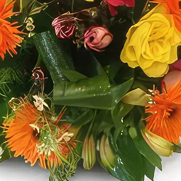 Malbork flowers  -  Green & yellow Flower Bouquet/Arrangement