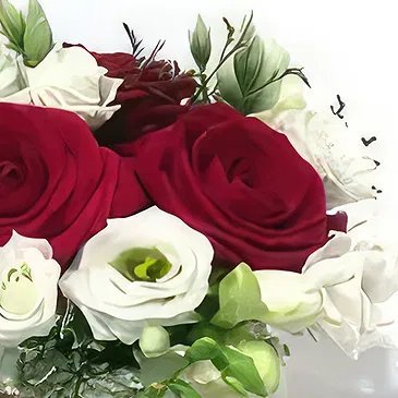 Budapest flowers  -  FROM THE HEART - TABLE DECORATION Flower Bouquet/Arrangement