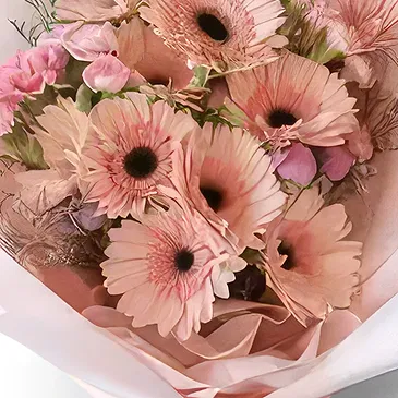Garhoud flowers  -  Sweetheart Bouquet Flower Bouquet/Arrangement