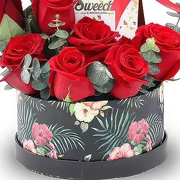 Garhoud flowers  -   Romantic Spark Flower Bouquet/Arrangement