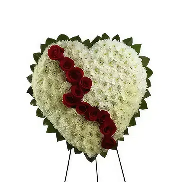Coatzingo flowers  -  Red Roses Heart Wreath  Flower Bouquet/Arrangement