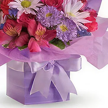 Smederevska Palanka flowers  -  Arrangement of Rhapsody Flower Bouquet/Arrangement