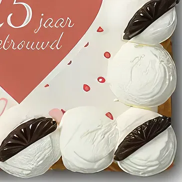 Schoondijke flowers  -  Whipped cream cake  Flower Bouquet/Arrangement