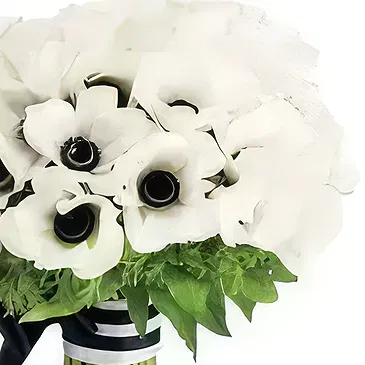 Sabana iglesia flowers  -  Black and White Romance Flower Bouquet/Arrangement