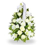 Vodice Fleuriste en ligne - Étreinte tranquille Bouquet