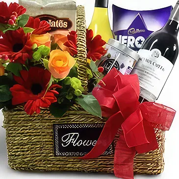 Buangkok flowers  -  Floral Decorated Christmas Hamper Flower Bouquet/Arrangement