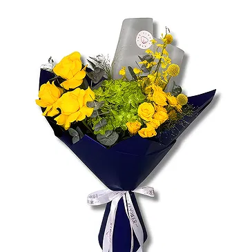 Garhoud flowers  -  Yellow Roses and Lush Green Hydrangea  Flower Bouquet/Arrangement
