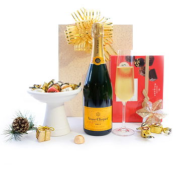 United Kingdom flowers  -  Veuve and Chocolate Flower Delivery