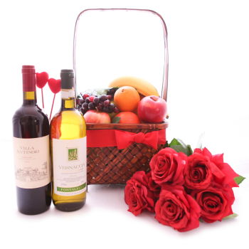 Israel flowers  -  A Pair Of Valentines Baskets Delivery