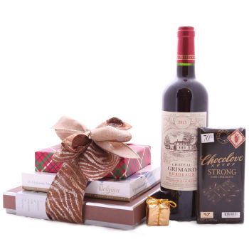 San Marino flowers  -  Red Wine and Sweets Baskets Delivery
