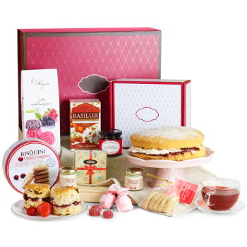 United Kingdom flowers  -  Berry-licious Cream Tea Party Baskets Delivery
