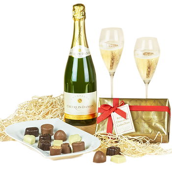 United Kingdom flowers  -  Popping Champagne Flower Delivery