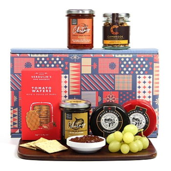 Liverpool flowers  -  The Cheese Snacker Gift Box