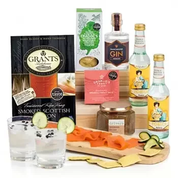 United Kingdom flowers  -  Manchester Signature Gin and Savory Snacks Gi Baskets Delivery