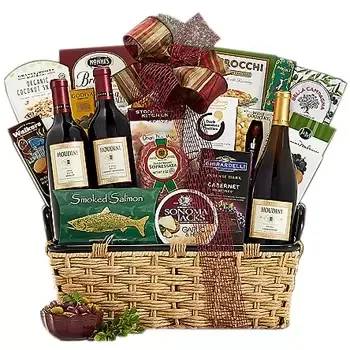 USA, United States flowers  -  Christmas Celebration Wine Basket  Delivery