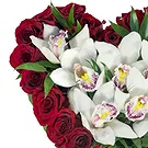 fiorista fiori di Firenze- Composizione a forma di cuore con rose e orch Bouquet floreale