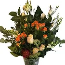 Aalst bloemen bloemist- Crèmewitte en levendige oranje bloemen Boeket/bloemstuk