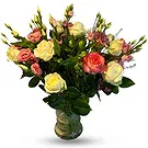 Ghent kukat- Tyylikkäät ruusut ja Lisianthus -kokoonpano Kukka kukkakimppu